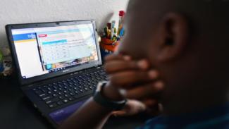 NSFAS applicant checking to see if their High School is listed 